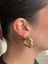 Afbeelding in Gallery-weergave laden, Twisted Earrings