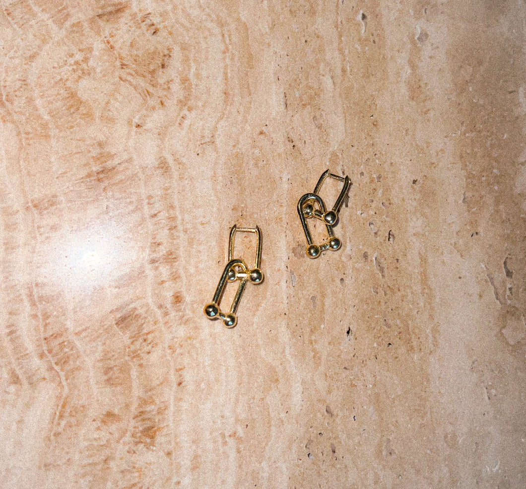 Almas Earrings - 14K Gold Plated